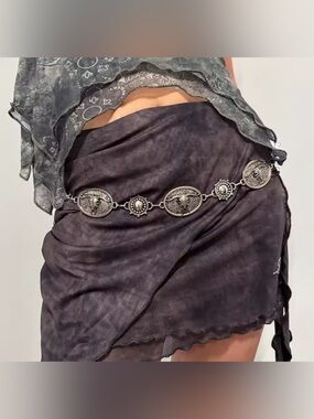 Western Silver-Tone Tooled Concho Belt Metal